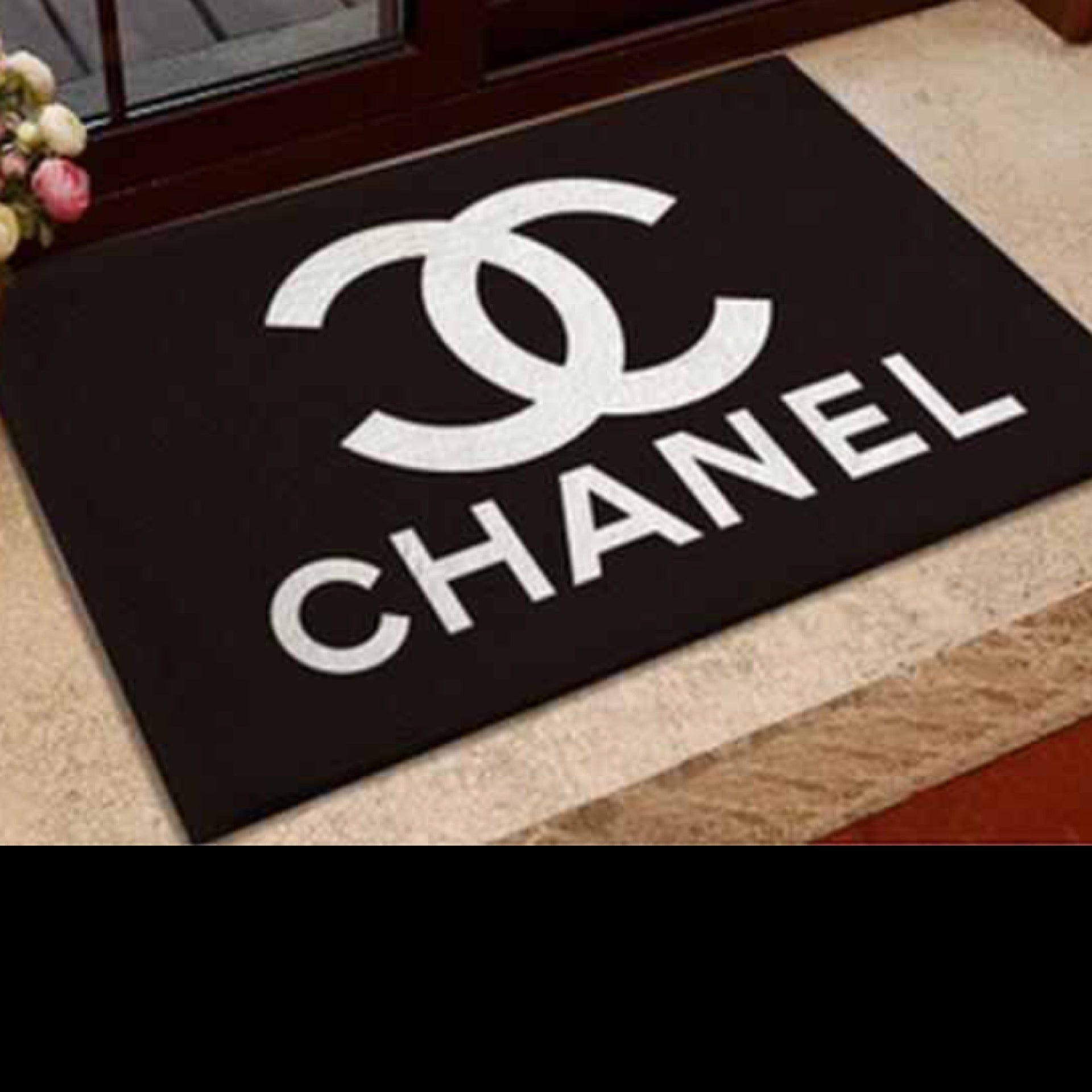 Chanel Mat 